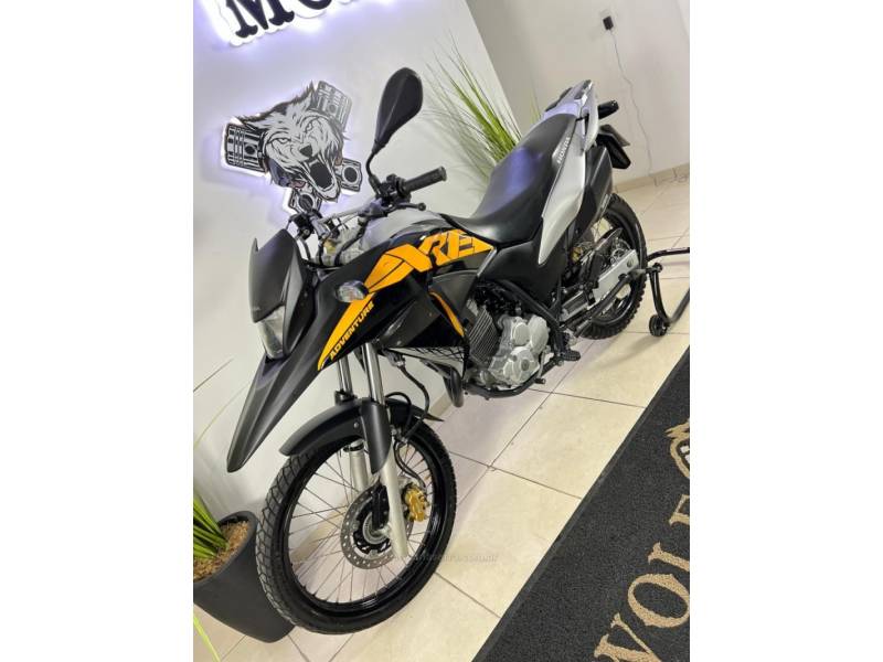 HONDA - XRE 300 - 2018/2018 - Cinza - R$ 24.900,00