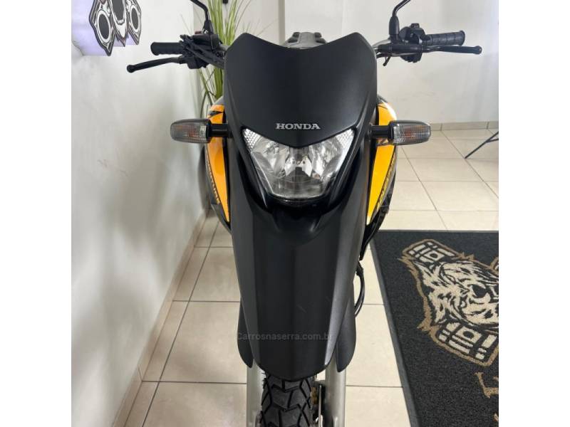 HONDA - XRE 300 - 2017/2017 - Cinza - R$ 24.900,00