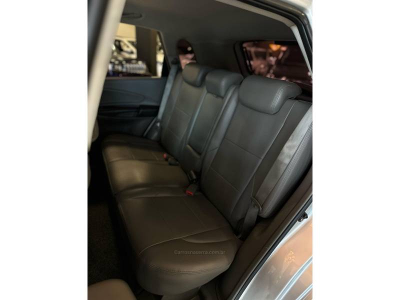 HYUNDAI - TUCSON - 2016/2017 - Prata - R$ 69.900,00