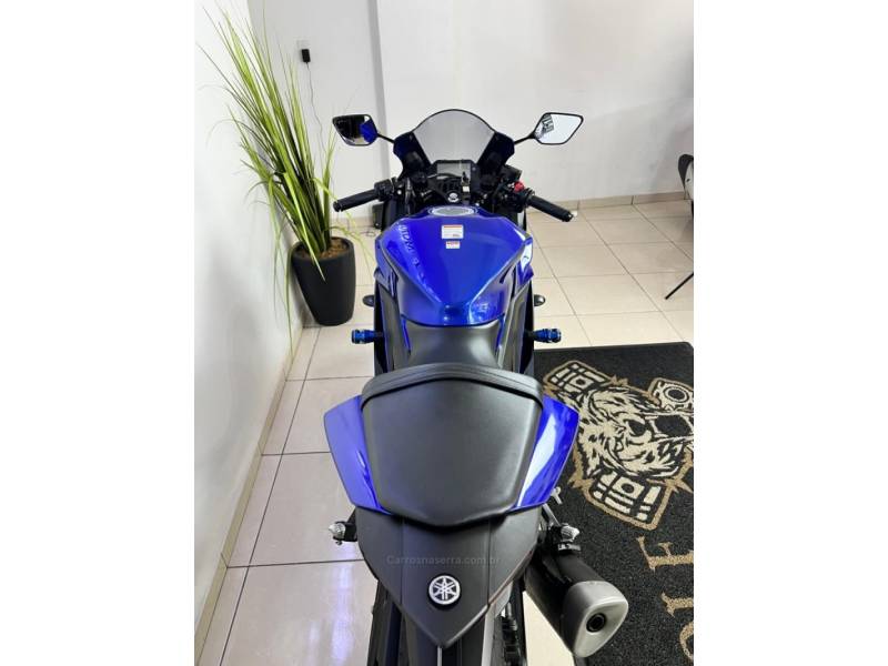 YAMAHA - YZF - 2023/2023 - Azul - R$ 31.900,00