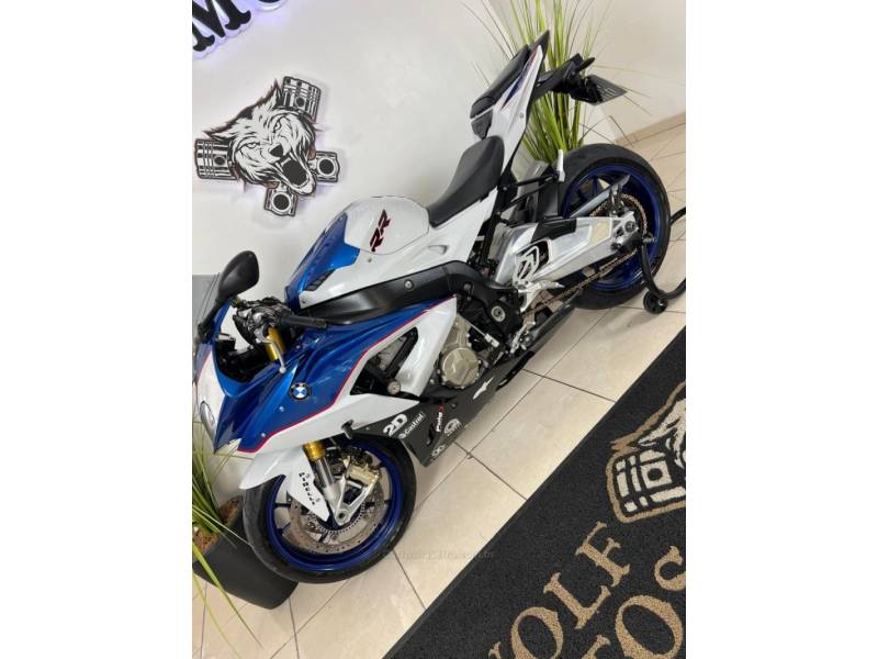 BMW - S 1000 - 2015/2016 - Branca - R$ 74.900,00