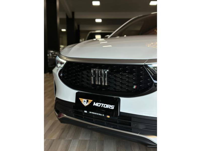FIAT - FASTBACK - 2023/2023 - Branca - R$ 122.900,00