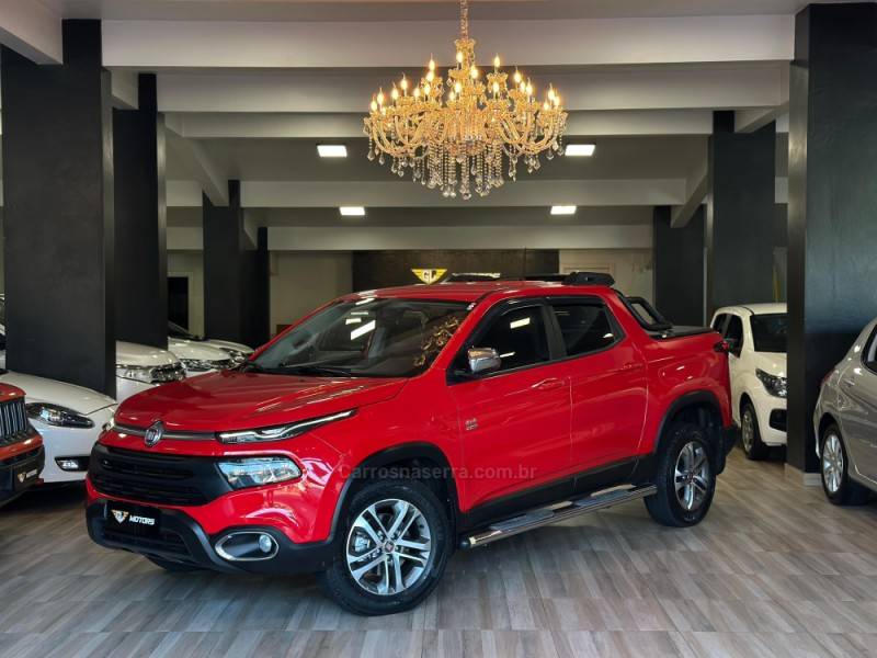 FIAT - TORO - 2019/2020 - Vermelha - R$ 108.900,00
