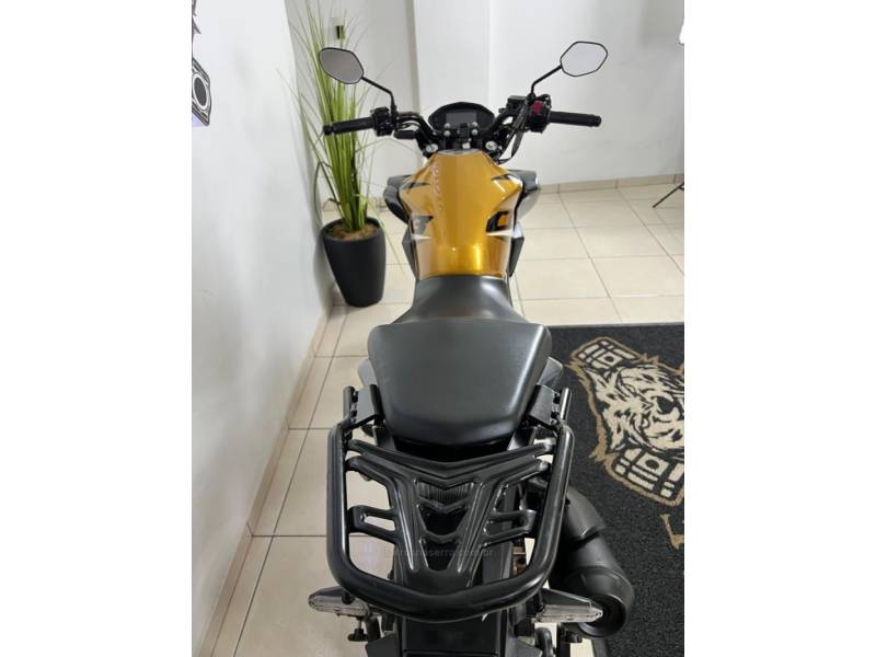 HONDA - CB 250F TWISTER - 2019/2020 - Amarela - R$ 20.900,00