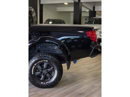 MITSUBISHI - L200 TRITON - 2011/2012 - Preta - R$ 94.900,00