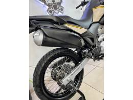 HONDA - XRE 300 - 2022/2022 - Cinza - R$ 30.900,00