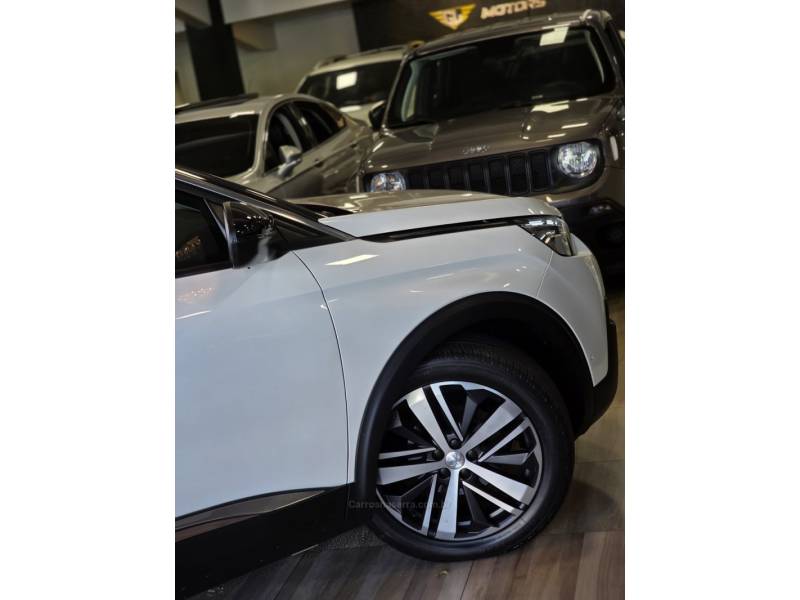 PEUGEOT - 3008 - 2018/2019 - Branca - R$ 114.900,00