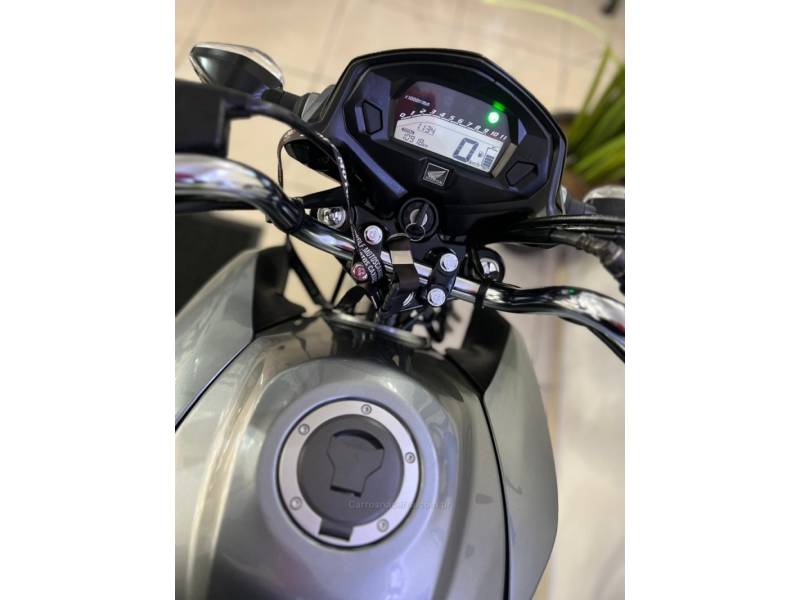 HONDA - CG 160 - 2021/2021 - Cinza - R$ 17.500,00