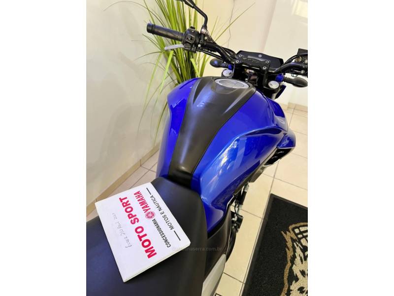 YAMAHA - FAZER - 2019/2020 - Azul - R$ 20.900,00