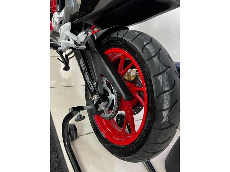 HONDA - CB 250F TWISTER - 2021/2021 - Vermelha - R$ 21.900,00