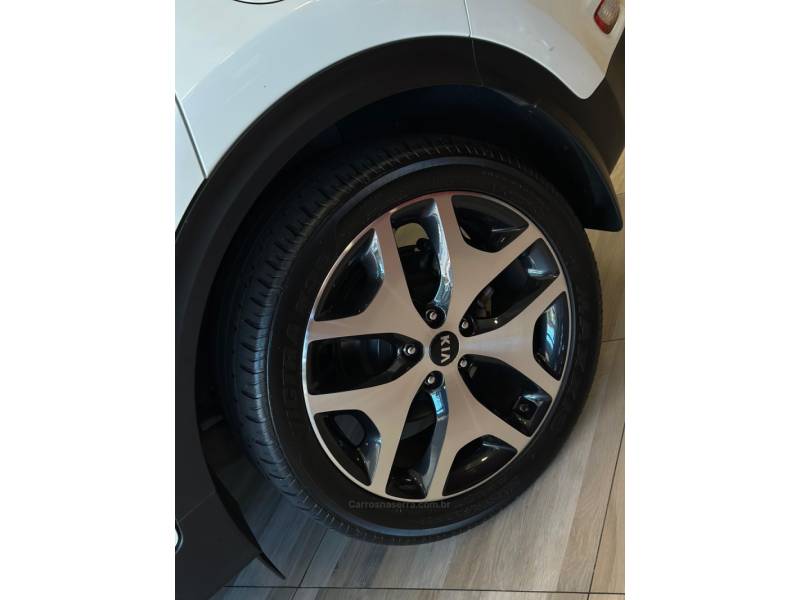 KIA MOTORS - SPORTAGE - 2017/2018 - Branca - R$ 117.900,00