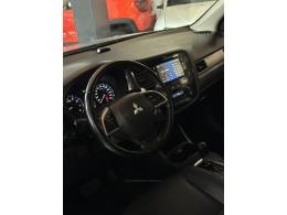 MITSUBISHI - OUTLANDER - 2014/2014 - Prata - R$ 74.900,00