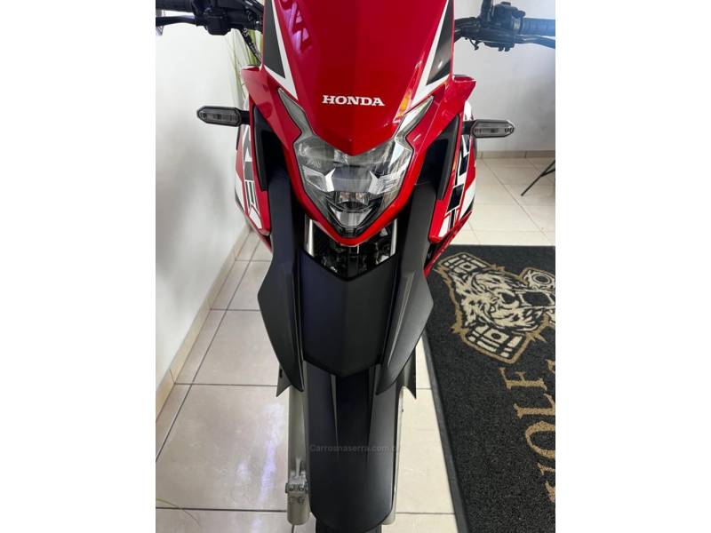 HONDA - XRE 300 - 2021/2022 - Vermelha - R$ 30.900,00