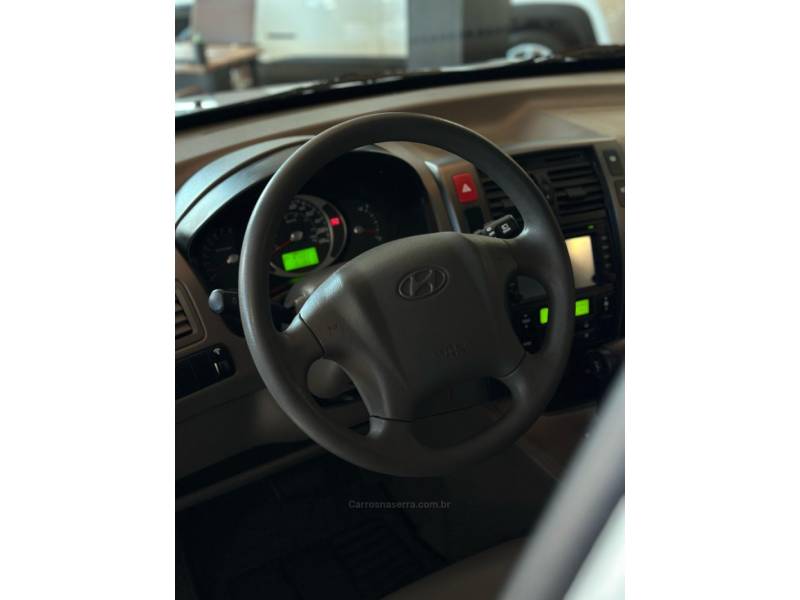 HYUNDAI - TUCSON - 2016/2017 - Prata - R$ 69.900,00