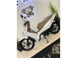 HONDA - BIZ 125 - 2025/2025 - Branca - R$ 18.900,00