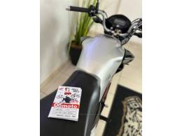 HONDA - CG 160 - 2022/2023 - Prata - R$ 19.900,00