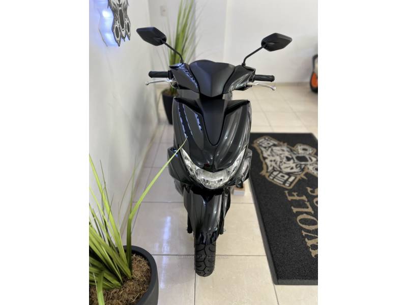 YAMAHA - FLUO 125 ABS - 2023/2024 - Preta - R$ 14.900,00