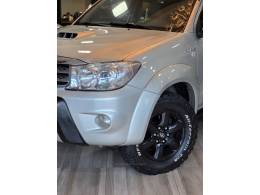 TOYOTA - HILUX SW4 - 2008/2009 - Prata - R$ 119.900,00