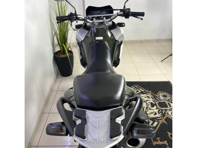 HONDA - XRE 300 - 2017/2017 - Verde - R$ 24.900,00