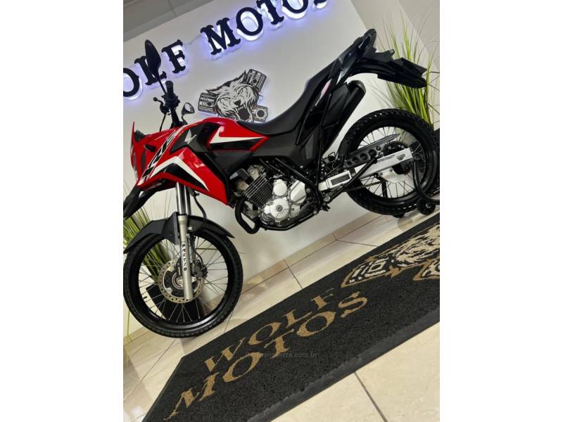 HONDA - XRE 300 - 2021/2022 - Vermelha - R$ 30.900,00