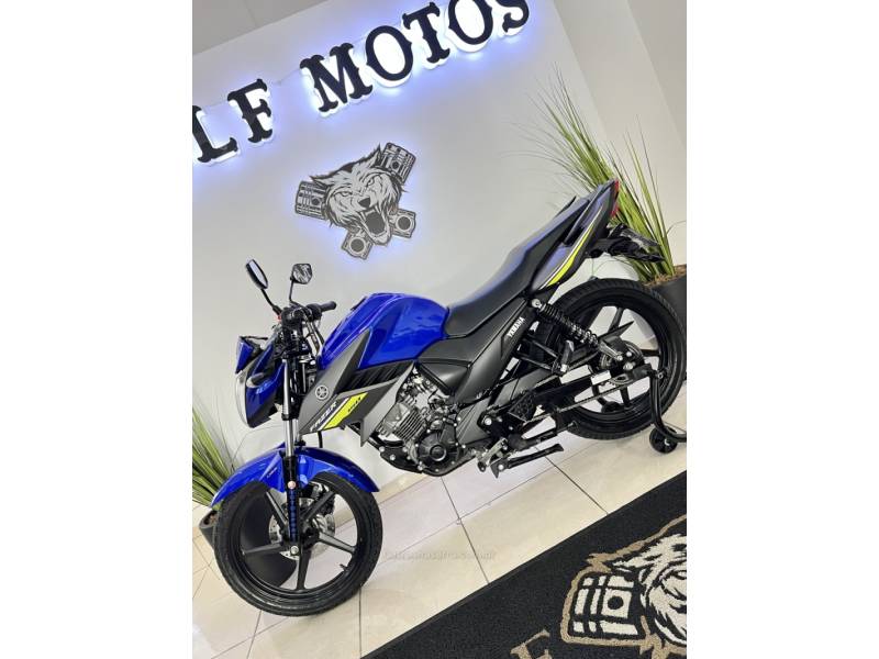 YAMAHA - FAZER - 2020/2021 - Azul - R$ 16.500,00