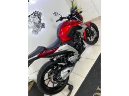YAMAHA - FAZER - 2019/2020 - Vermelha - R$ 20.900,00