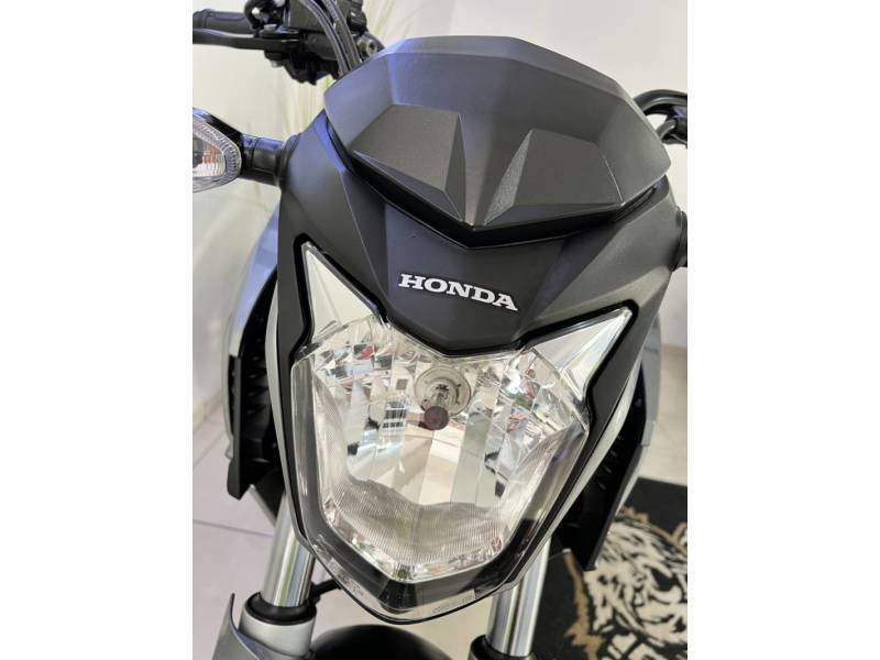 HONDA - CB 250F TWISTER - 2018/2018 - Prata - R$ 18.900,00