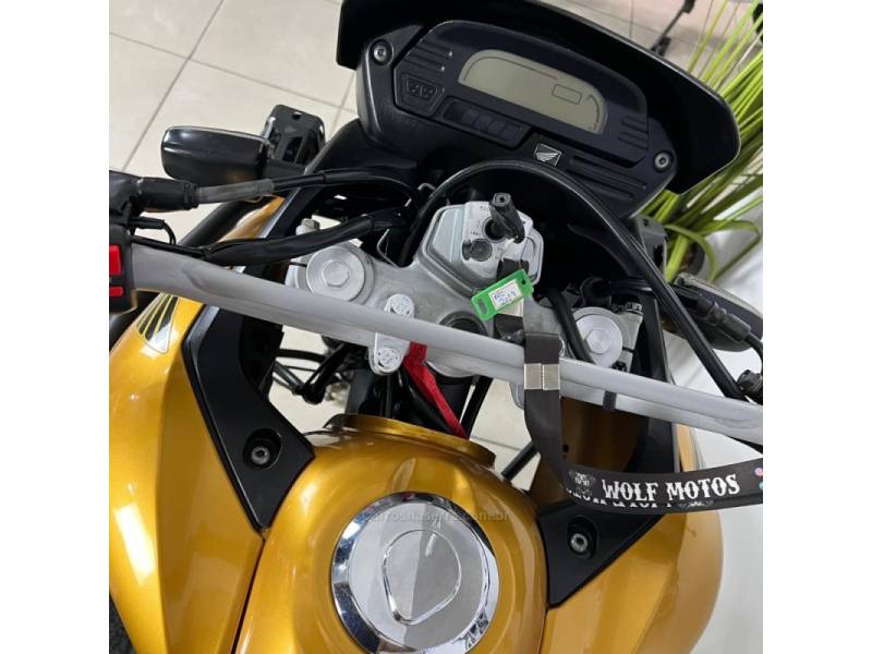 HONDA - XRE 300 - 2011/2011 - Amarela - R$ 18.900,00