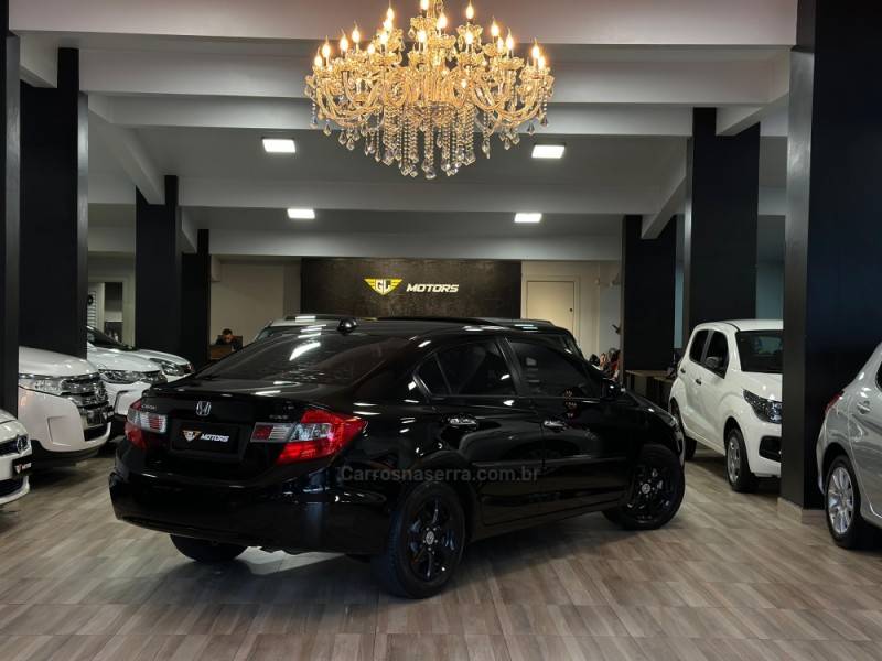 HONDA - CIVIC - 2012/2013 - Preta - R$ 80.900,00