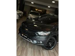 CHEVROLET - ONIX - 2018/2019 - Cinza - R$ 79.900,00