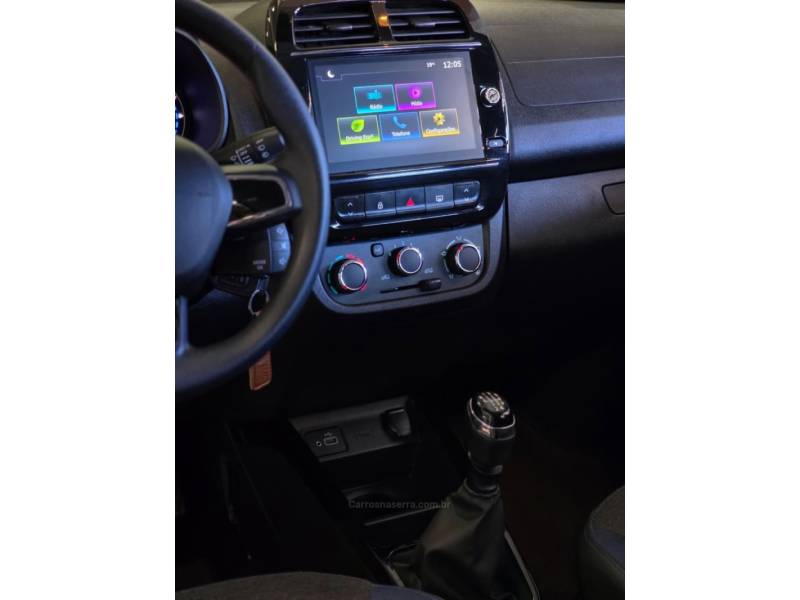 RENAULT - KWID - 2023/2024 - Preta - R$ 59.900,00