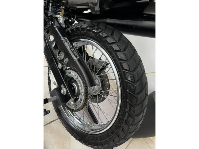 HONDA - NXR 160 - 2022/2023 - Preta - R$ 21.900,00