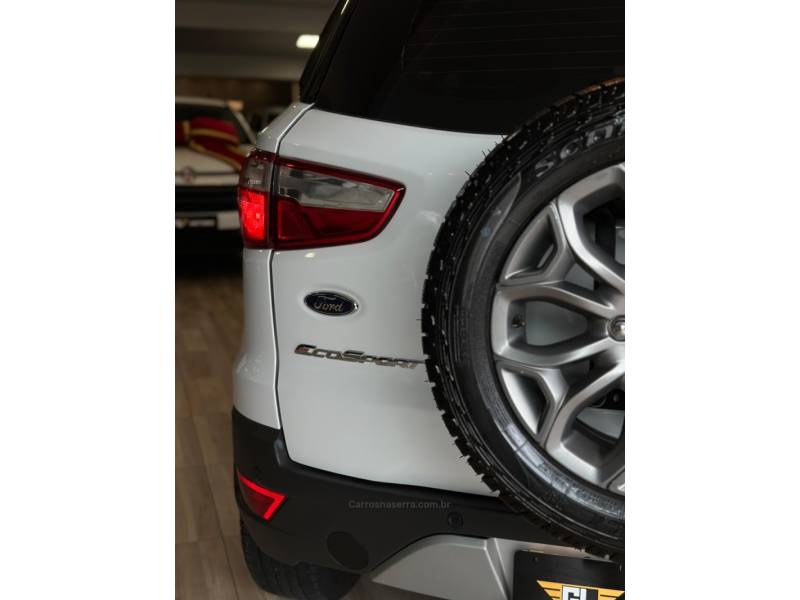 FORD - ECOSPORT - 2013/2014 - Branca - R$ 58.900,00