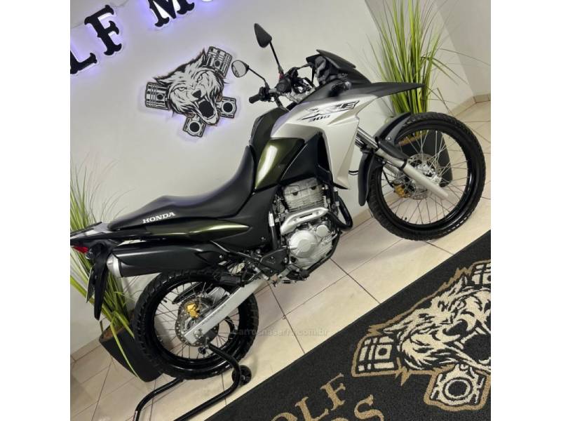 HONDA - XRE 300 - 2017/2017 - Verde - R$ 24.900,00