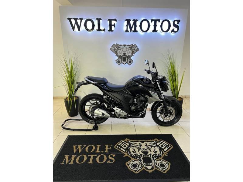 YAMAHA - FAZER - 2019/2019 - Preta - R$ 19.900,00
