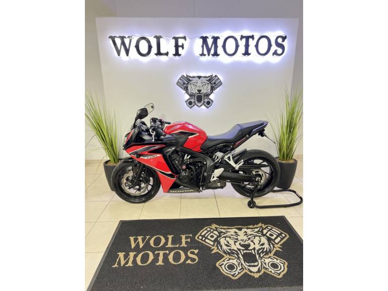 HONDA - CBR 650F - 2019/2019 - Vermelha - R$ 47.900,00