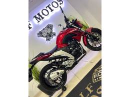 YAMAHA - FAZER - 2022/2022 - Vermelha - R$ 22.900,00