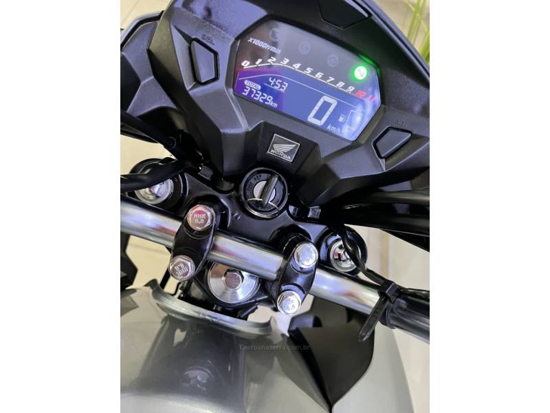 HONDA - CG 160 - 2018/2019 - Prata - R$ 16.900,00