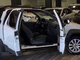 FIAT - STRADA - 2014/2014 - Branca - R$ 64.900,00