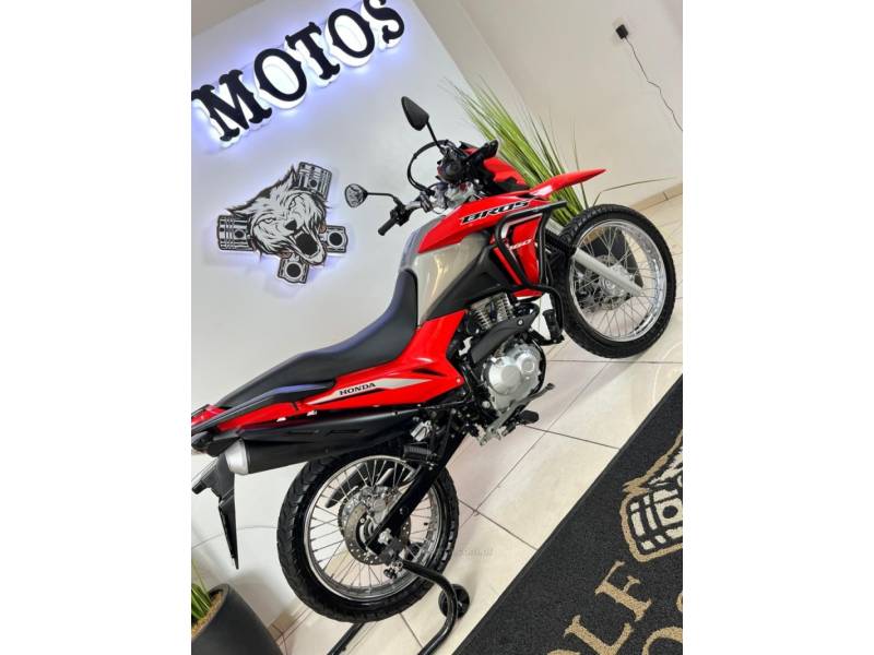 HONDA - NXR 160 - 2022/2022 - Vermelha - R$ 22.900,00