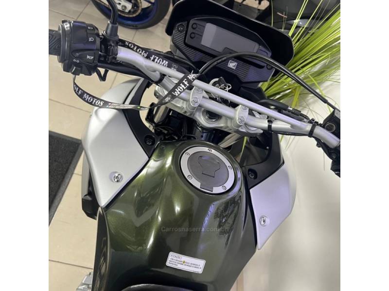 HONDA - XRE 300 - 2017/2017 - Verde - R$ 24.900,00