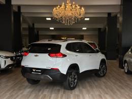 CHEVROLET - TRACKER - 2022/2023 - Branca - R$ 122.900,00
