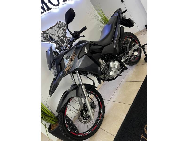 HONDA - XRE 300 - 2021/2022 - Cinza - R$ 30.900,00