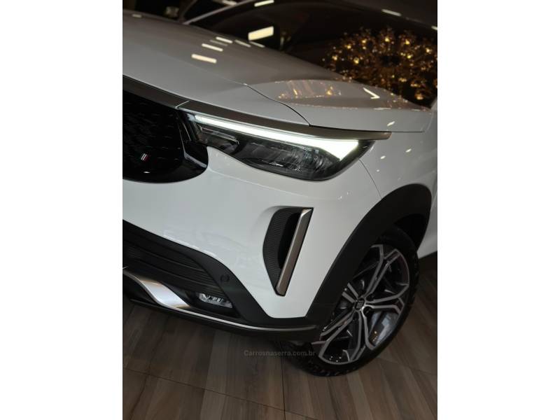 FIAT - FASTBACK - 2023/2023 - Branca - R$ 122.900,00