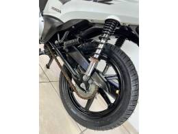 HONDA - BIZ 125 - 2013/2013 - Branca - R$ 12.500,00
