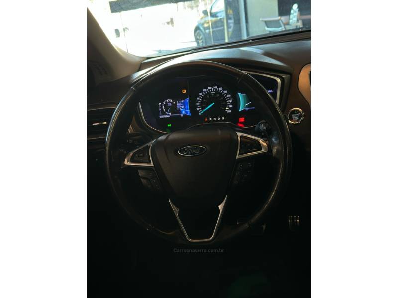 FORD - FUSION - 2013/2013 - Preta - R$ 76.900,00