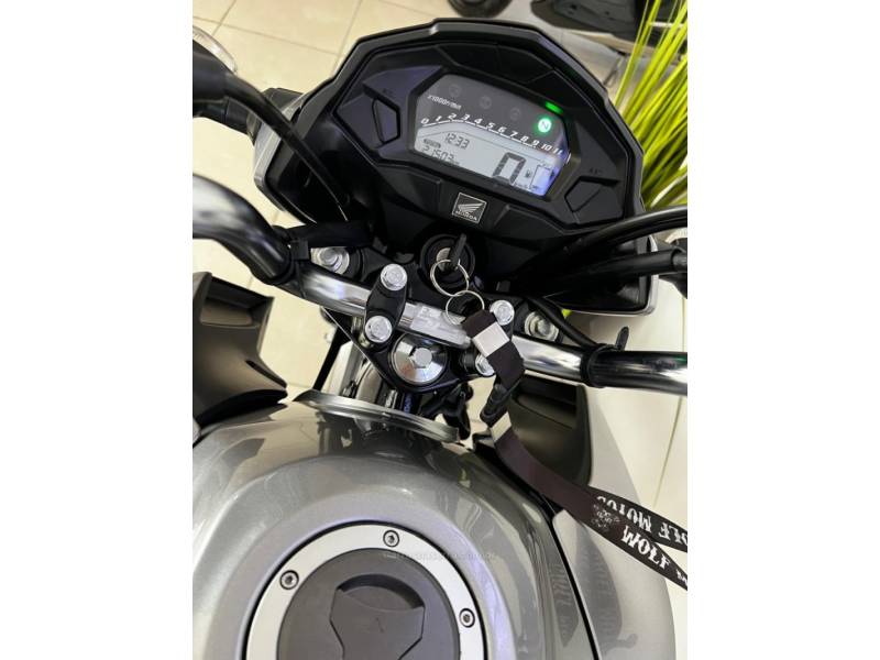 HONDA - CG 160 - 2023/2023 - Prata - R$ 18.900,00