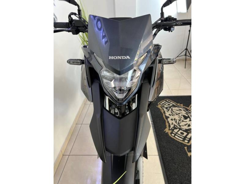 HONDA - XRE 300 - 2022/2023 - Cinza - R$ 31.900,00