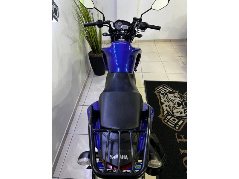 YAMAHA - FAZER - 2022/2022 - Azul - R$ 16.900,00