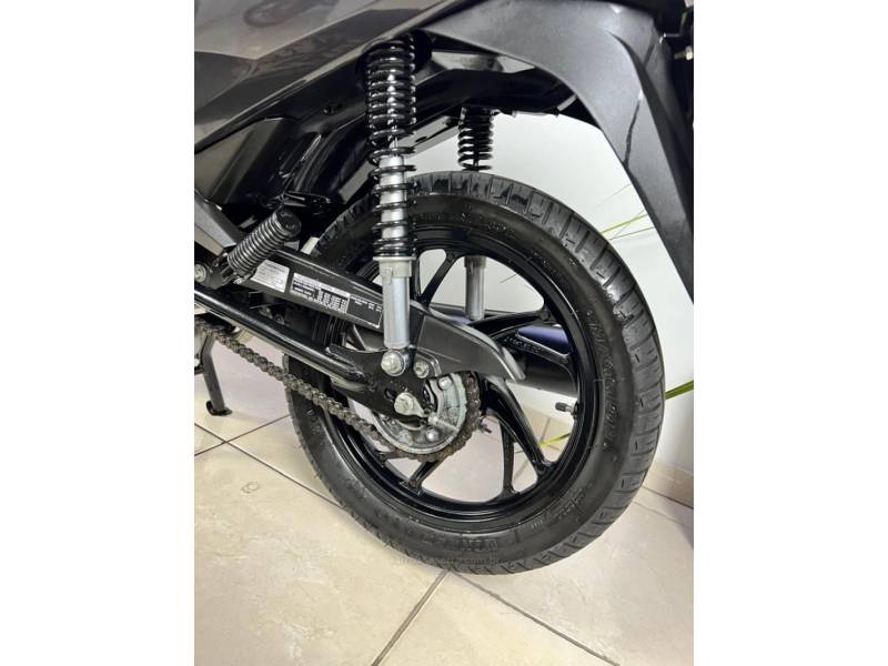 HONDA - BIZ 125 - 2020/2020 - Cinza - R$ 14.900,00